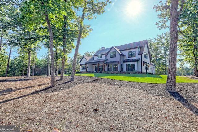 149 Fall Pippin Court, Clarkesville, GA 30523