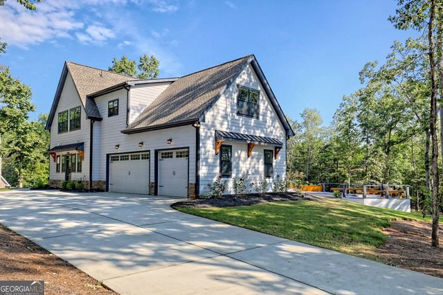 149 Fall Pippin Court, Clarkesville, GA 30523
