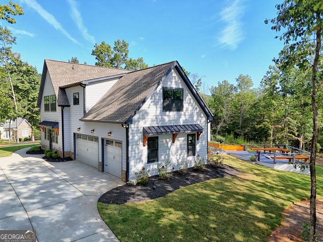149 Fall Pippin Court, Clarkesville, GA 30523