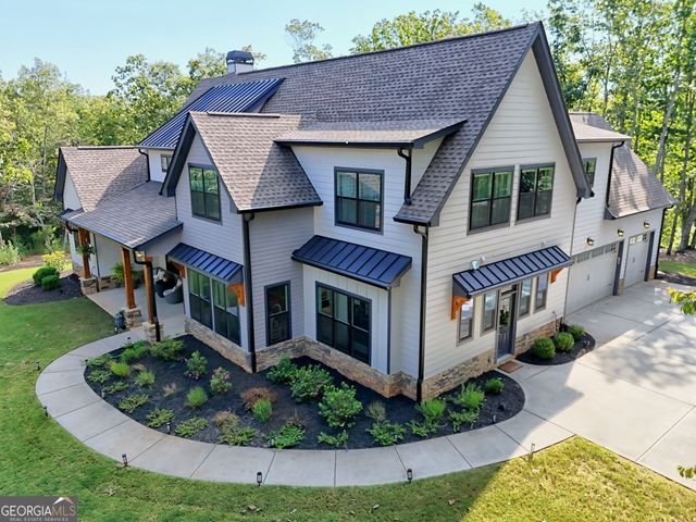 149 Fall Pippin Court, Clarkesville, GA 30523