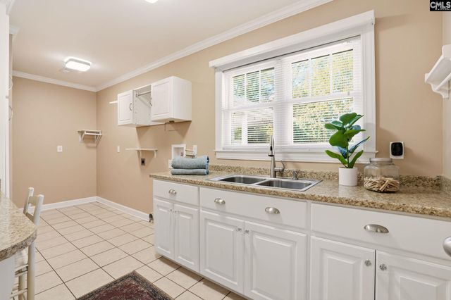 465 Woodland Terrace, Elloree, SC 29047