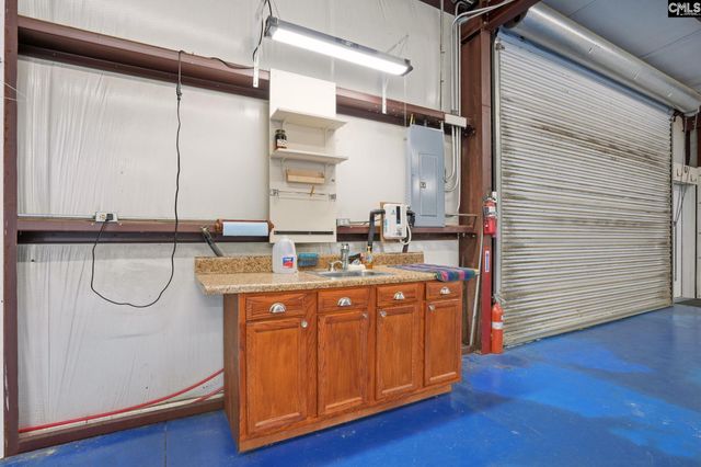 465 Woodland Terrace, Elloree, SC 29047