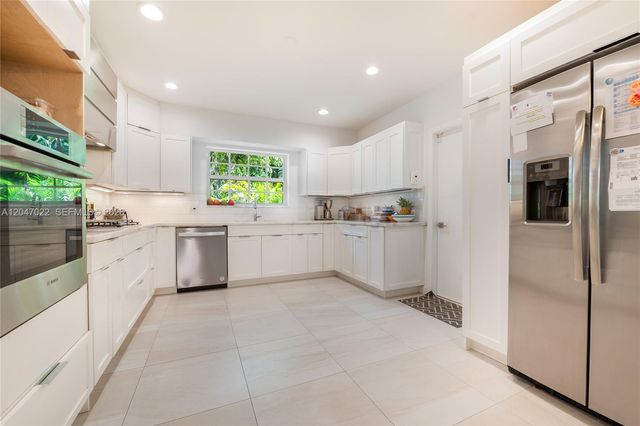 4444 Ingraham Hwy, Coral Gables, FL 33133