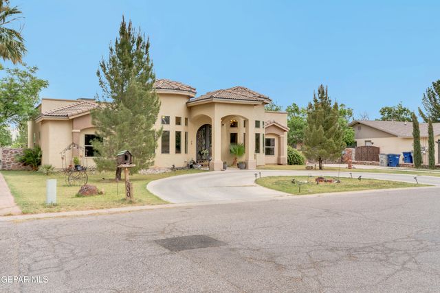 500 COUNTRY OAKS Drive, El Paso, TX 79932