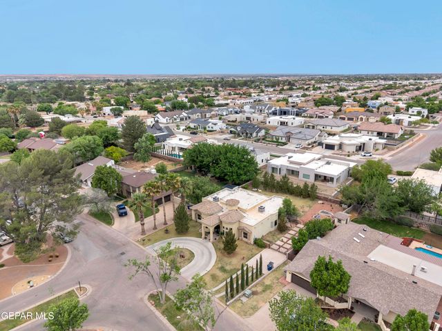 500 COUNTRY OAKS Drive, El Paso, TX 79932