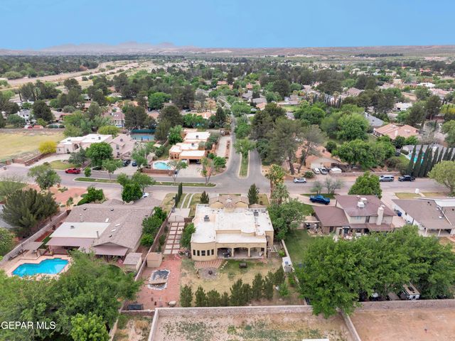 500 COUNTRY OAKS Drive, El Paso, TX 79932