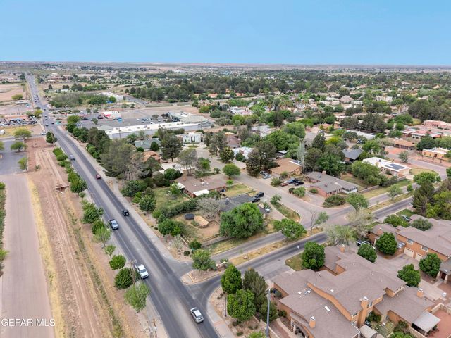500 COUNTRY OAKS Drive, El Paso, TX 79932