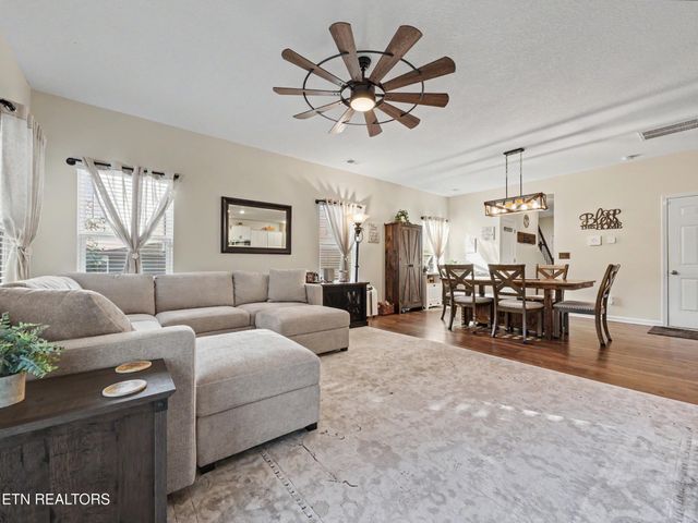 1117 Beacon Rd, Sevierville, TN 37876