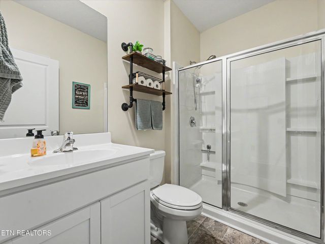 1117 Beacon Rd, Sevierville, TN 37876