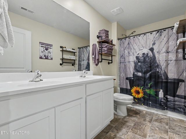 1117 Beacon Rd, Sevierville, TN 37876