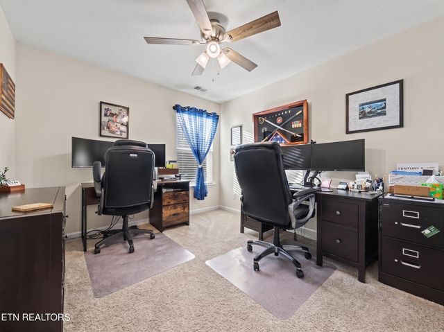 1117 Beacon Rd, Sevierville, TN 37876