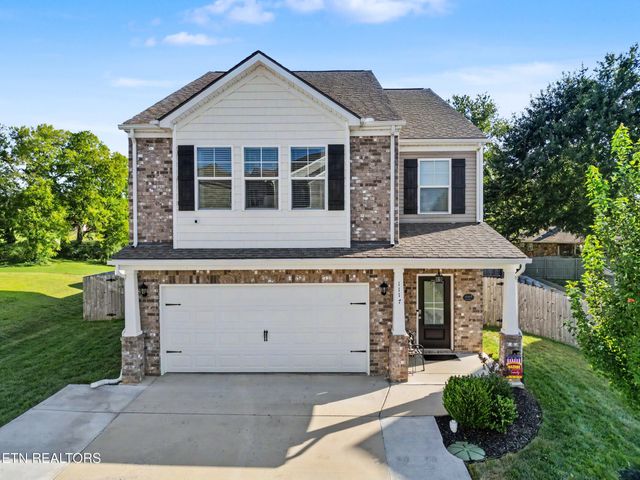 1117 Beacon Rd, Sevierville, TN 37876
