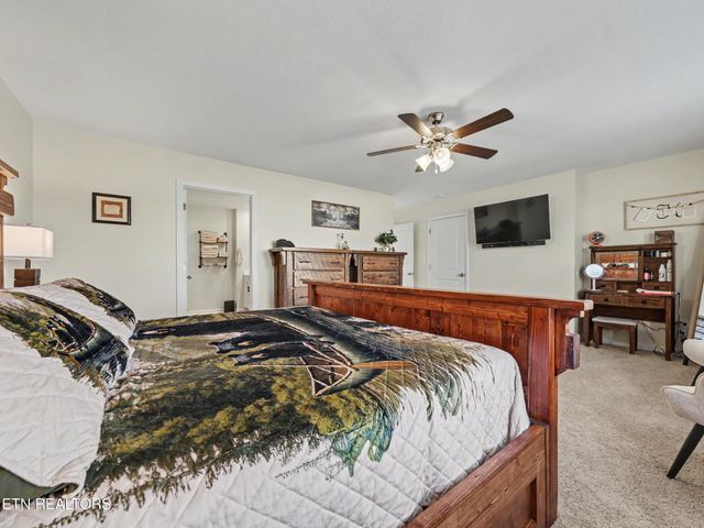 1117 Beacon Rd, Sevierville, TN 37876