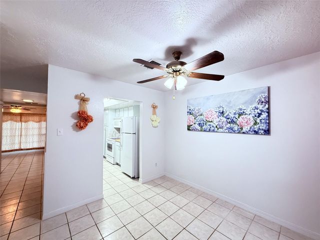 7040 Jetty Lane, Houston, TX 77072