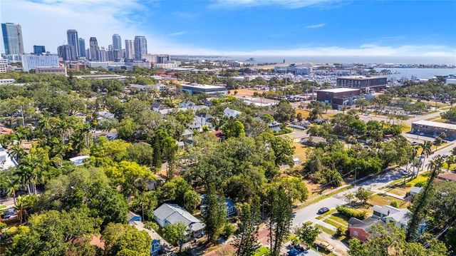 601 NEWTON AVENUE S, St Petersburg, FL 33701