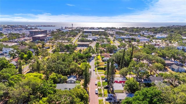 601 NEWTON AVENUE S, St Petersburg, FL 33701