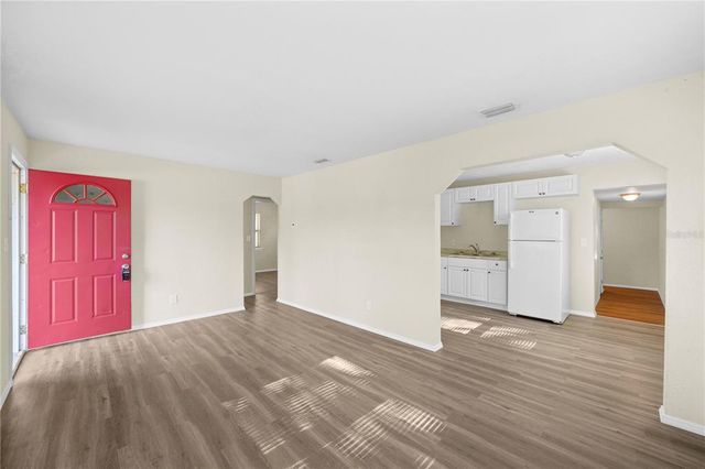 601 NEWTON AVENUE S, St Petersburg, FL 33701