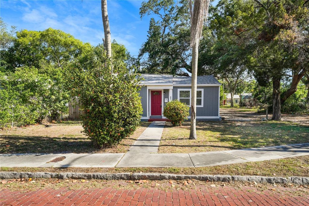 601 NEWTON AVENUE S, St Petersburg, FL 33701