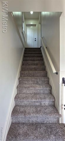 17144 Greenlawn Street, Detroit, MI 48221