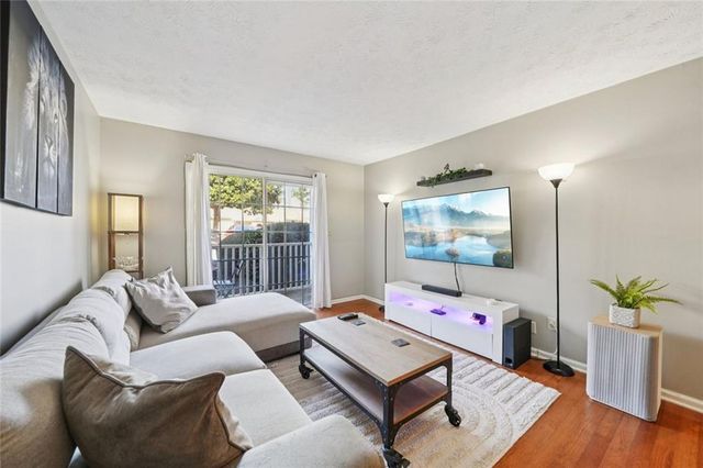 311 Seven Pines Court 207, Atlanta, GA 30339