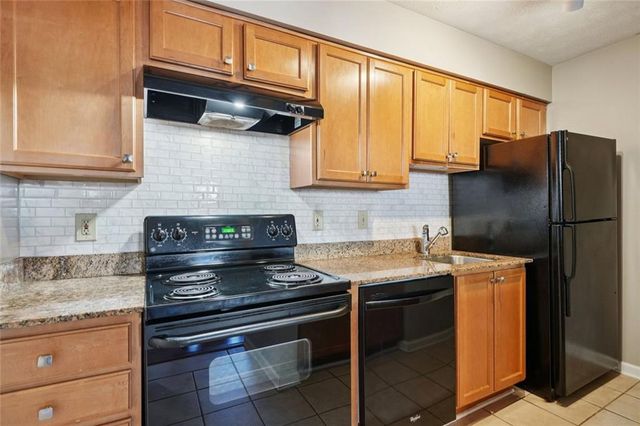 311 Seven Pines Court 207, Atlanta, GA 30339