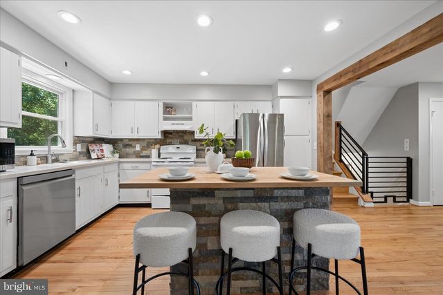 4985 LINGANORE VIEW DR, Monrovia, MD 21770