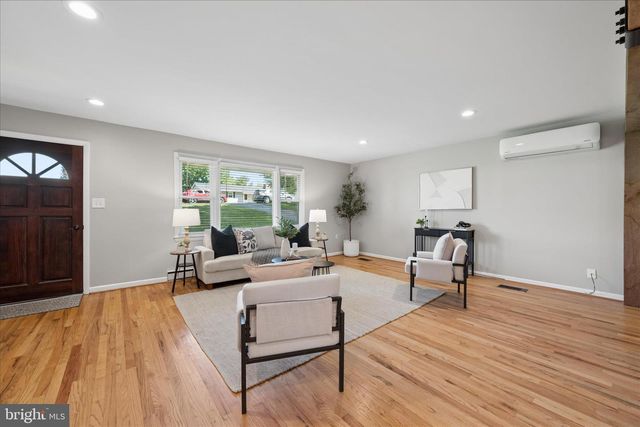 4985 LINGANORE VIEW DR, Monrovia, MD 21770