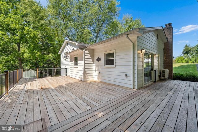 4985 LINGANORE VIEW DR, Monrovia, MD 21770