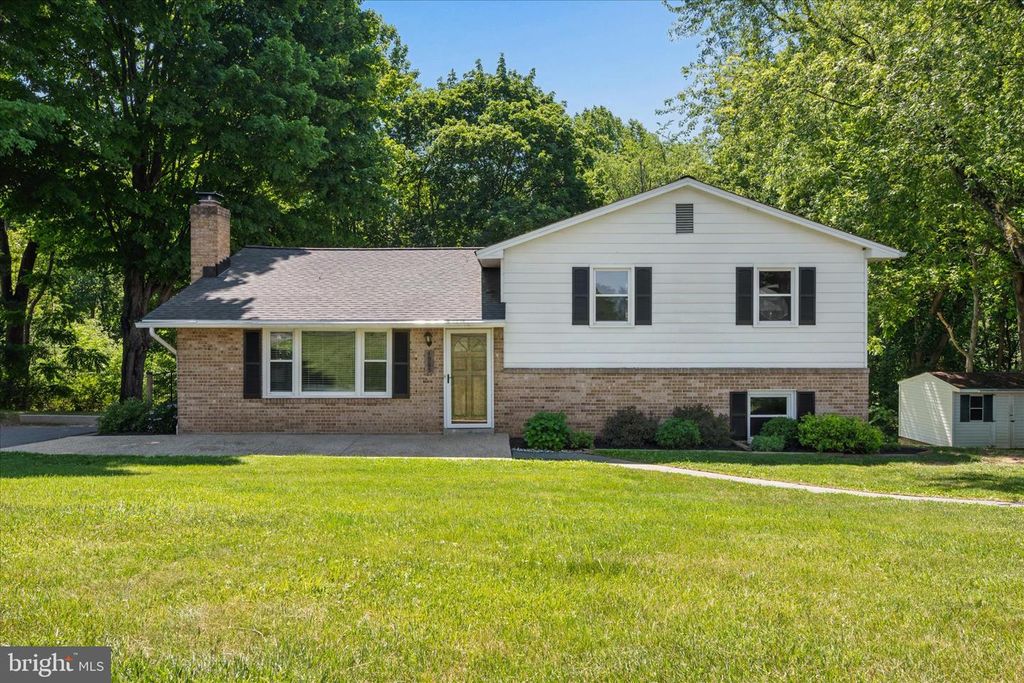 4985 LINGANORE VIEW DR, Monrovia, MD 21770