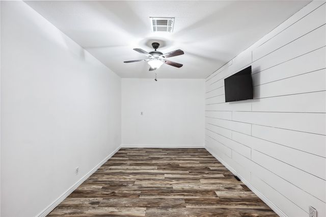 7001 S Kaiser Drive, Mohave Valley, AZ 86440