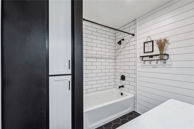 7001 S Kaiser Drive, Mohave Valley, AZ 86440