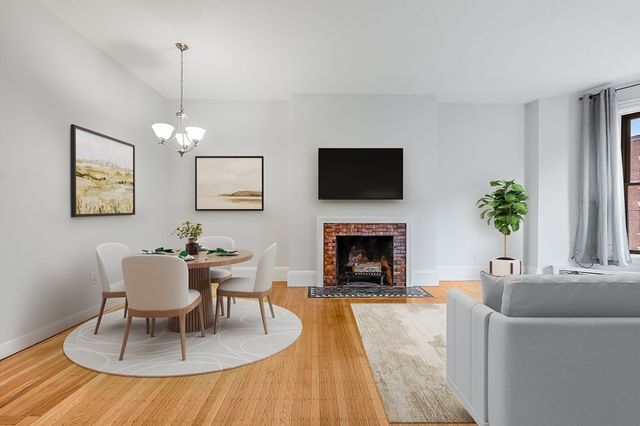 922 Beacon St 24, Boston, MA 02215