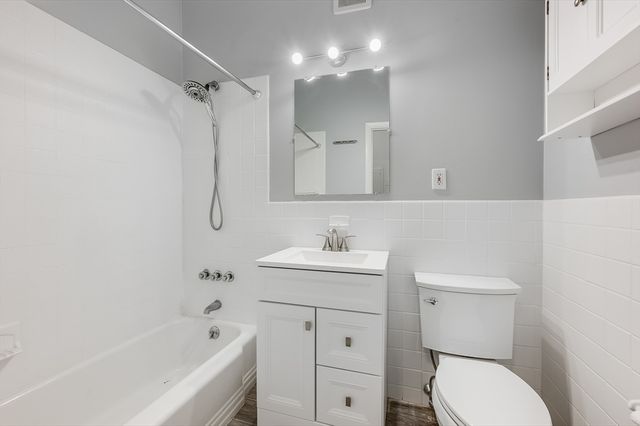 922 Beacon St 24, Boston, MA 02215