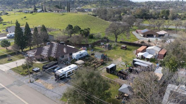 2776 Dunn Rd, Valley Springs, CA 95252