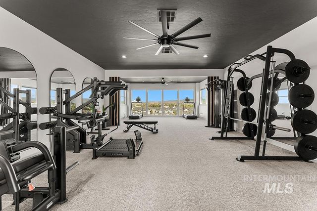 2964 E Parulo Dr, Meridian, ID 83642