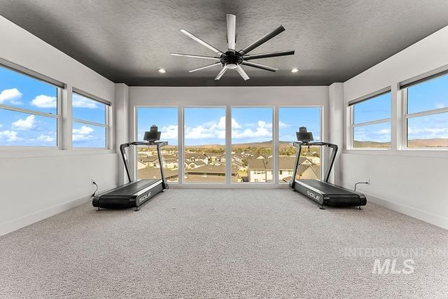 2964 E Parulo Dr, Meridian, ID 83642