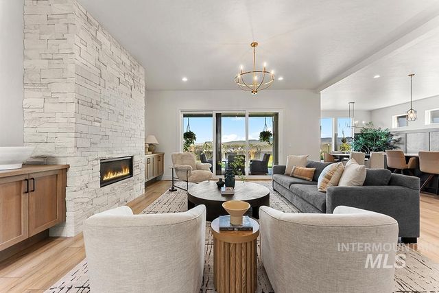 2964 E Parulo Dr, Meridian, ID 83642