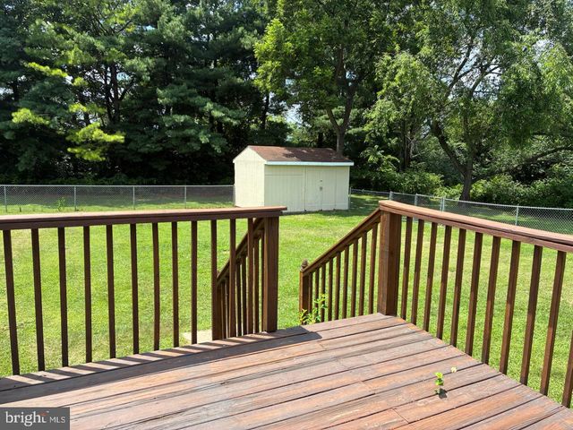 13910 COUNTRYSIDE DR, Maugansville, MD 21767