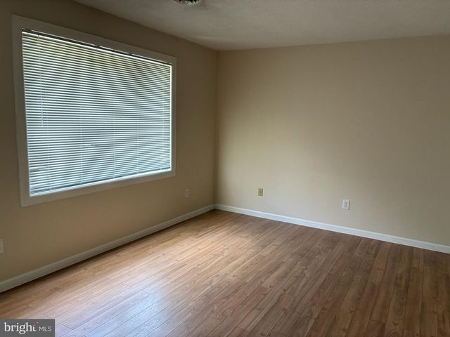 13910 COUNTRYSIDE DR, Maugansville, MD 21767
