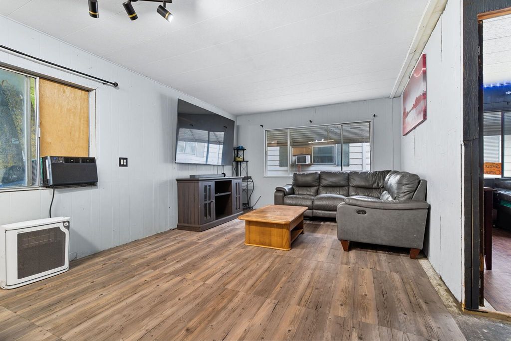 12823 W 13th Ave, Airway Heights, WA 99001 photo 2