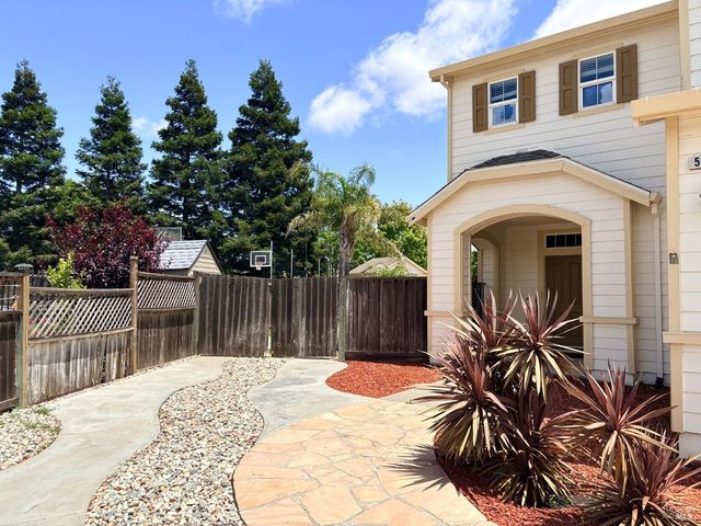 5136 Bickford Cir, Fairfield, CA 94533