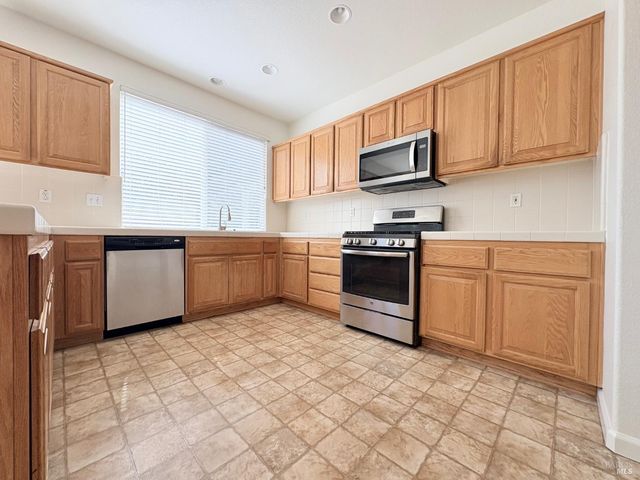 5136 Bickford Cir, Fairfield, CA 94533