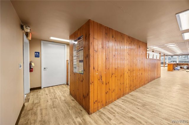 8796 State Road, Colden, NY 14033