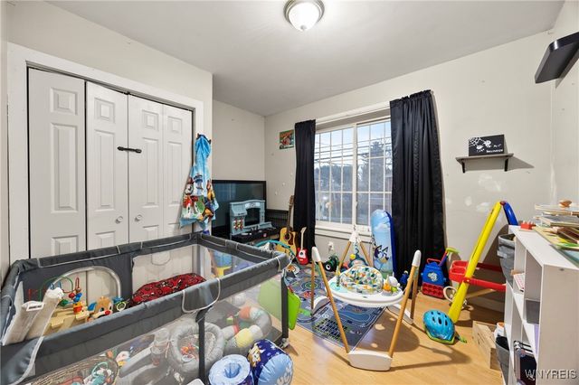 8796 State Road, Colden, NY 14033