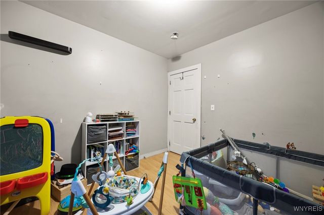 8796 State Road, Colden, NY 14033