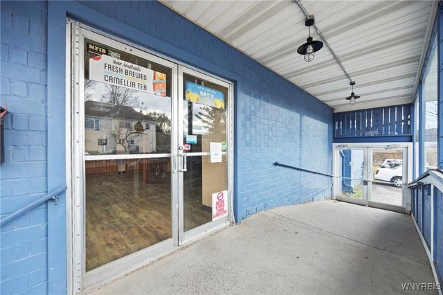 8796 State Road, Colden, NY 14033