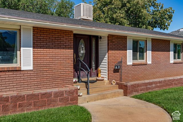 40 S 100 E, Fillmore, UT 84631