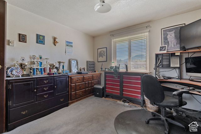 40 S 100 E, Fillmore, UT 84631