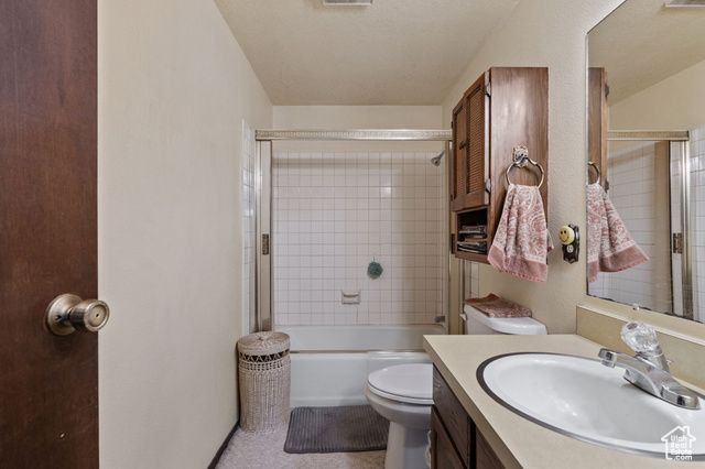 40 S 100 E, Fillmore, UT 84631