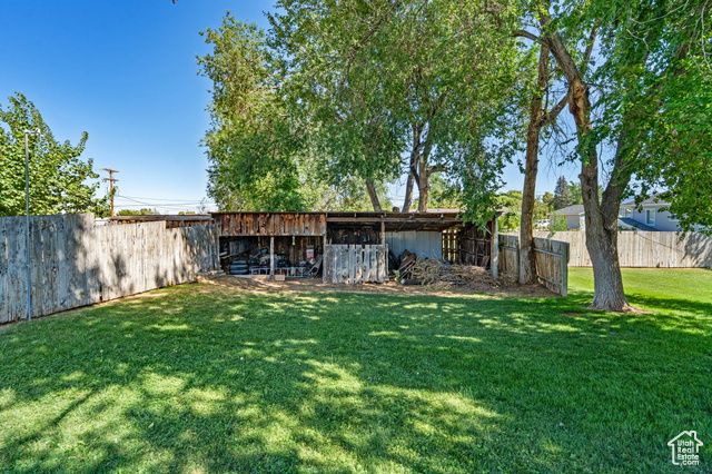 40 S 100 E, Fillmore, UT 84631